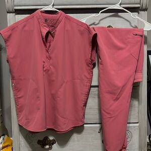 figs Pink Breast Cancer Srubs Set Rafaela Top S and Zamora Jogger M